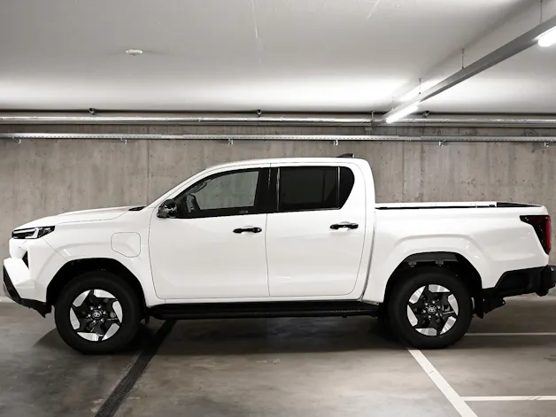 Toyota Hilux Double Cab.-Pick-up 59KWh Style