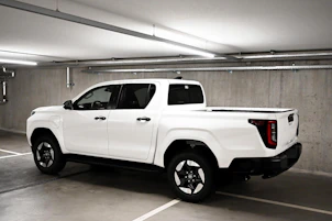 image du véhicule TOYOTA Hilux Double Cab.-Pick-up 59KWh Style
