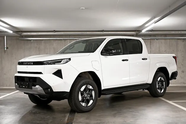 Toyota Hilux Double Cab.-Pick-up 59KWh Style