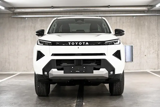Toyota Hilux Double Cab.-Pick-up 59KWh Style