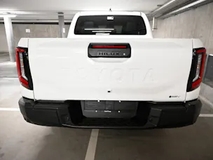 Toyota Hilux Double Cab.-Pick-up 59KWh Style