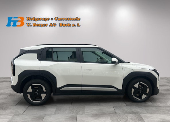 Vehicle image 6 Vehicle image 6