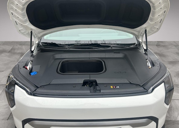 Vehicle image 11 Vehicle image 11