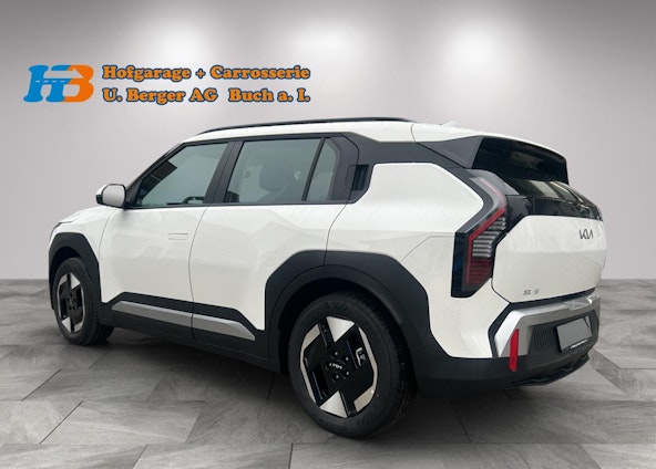 Vehicle image 3 Vehicle image 3