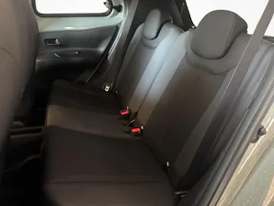 Toyota Aygo X 1.5 VVT-i HSD Style