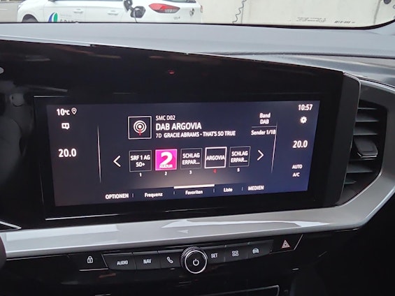 Vehicle image 20 Vehicle image 20