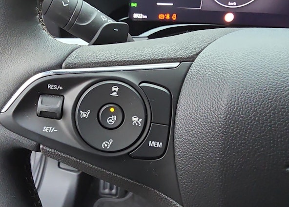 Vehicle image 19 Vehicle image 19