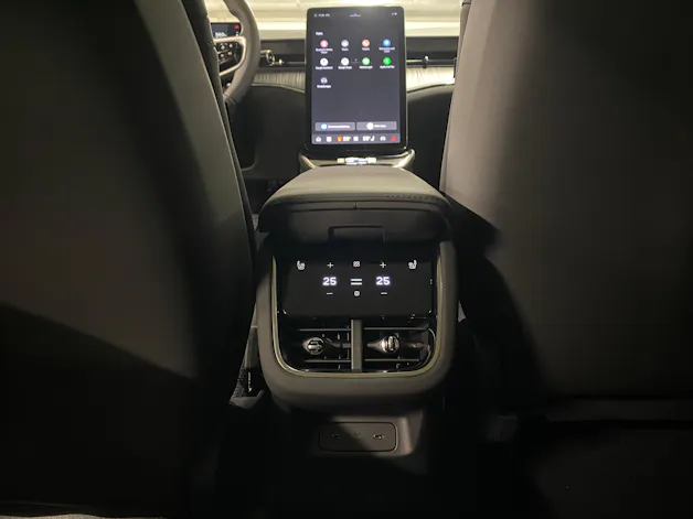 Volvo ES90 Core