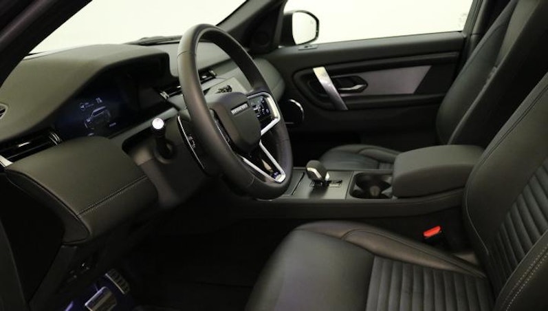 Vehicle image LAND ROVER DISCOVERY SPORT