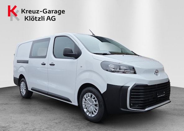 First vehicle image First vehicle image