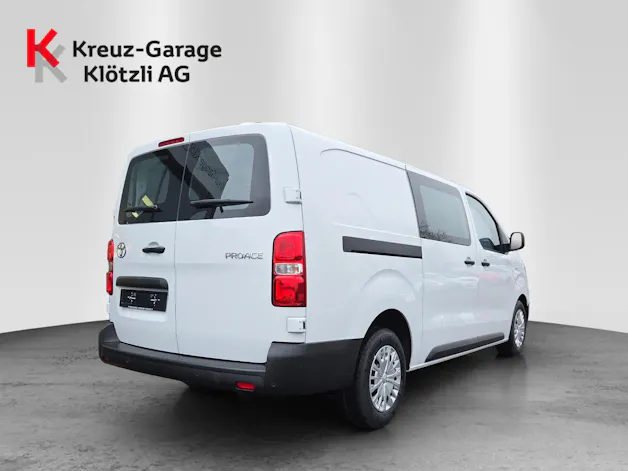 Toyota PROACE Van L2 2.2 D Advanced