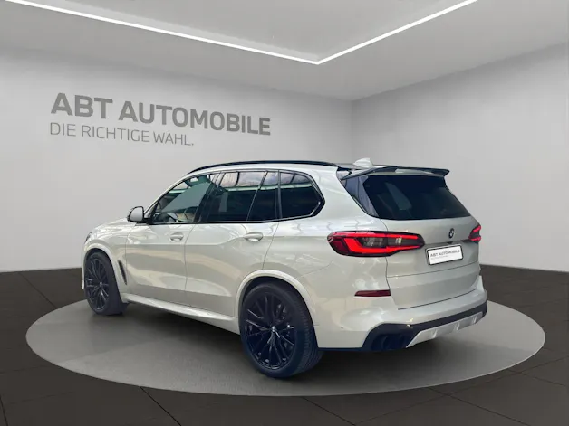 BMW X5 M50i xDrive