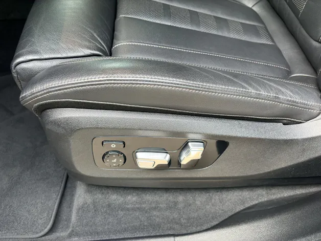 BMW X5 M50i xDrive