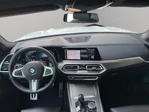 BMW X5 M50i xDrive