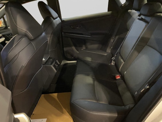 Vehicle image 8 Vehicle image 8