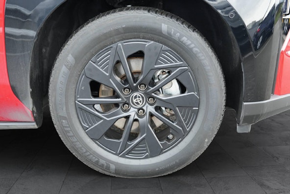 Vehicle image 6 Vehicle image 6