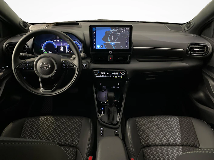 Fahrzeugbild TOYOTA YARIS