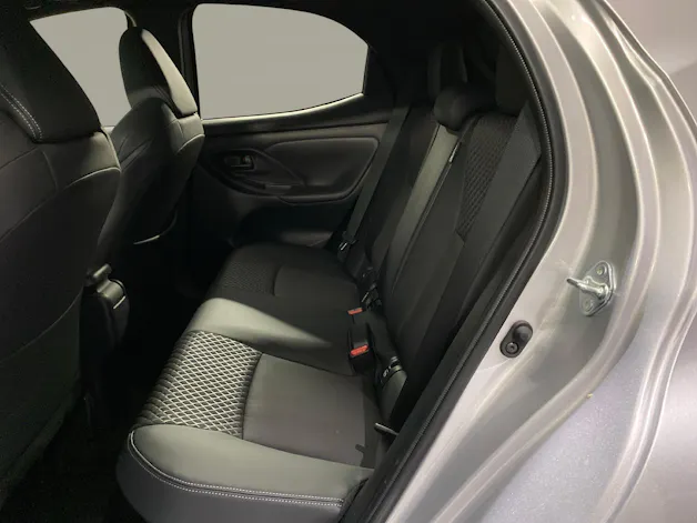 Toyota Yaris 1.5 VVT-i HSD Premium