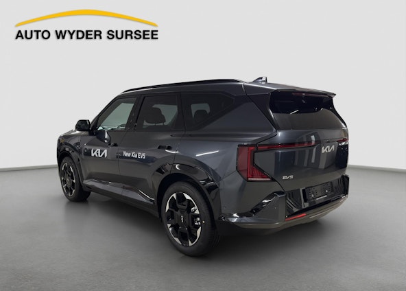 Vehicle image 3 Vehicle image 3