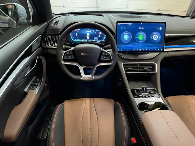 BYD Seal U DM-i Design AWD