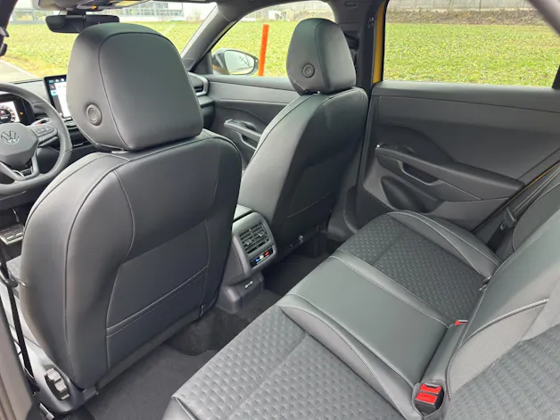 VW T-Roc 1.5 eTSI mHEV R-Line DSG