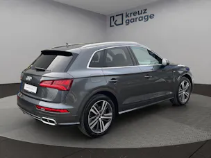 Audi Q5 55 TFSI e sport quattro