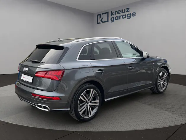Audi Q5 55 TFSI e sport quattro