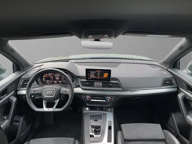 Audi Q5 55 TFSI e sport quattro
