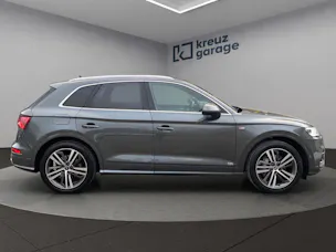 Audi Q5 55 TFSI e sport quattro