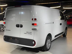 Maxus eDeliver 5 L1 64kWh