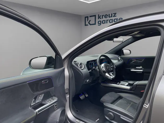 Mercedes-Benz GLA 45 S AMG 4Matic+ 8G-Speedshift DCT