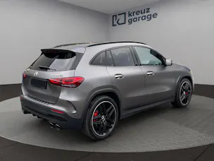 Mercedes-Benz GLA 45 S AMG 4Matic+ 8G-Speedshift DCT