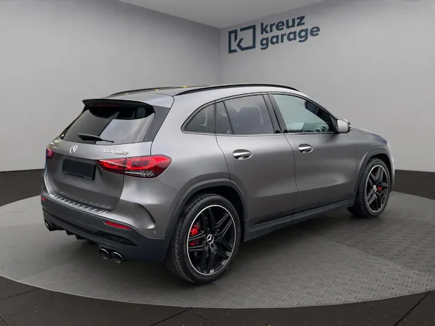 Mercedes-Benz GLA 45 S AMG 4Matic+ 8G-Speedshift DCT