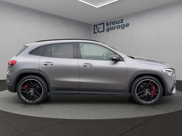 Mercedes-Benz GLA 45 S AMG 4Matic+ 8G-Speedshift DCT