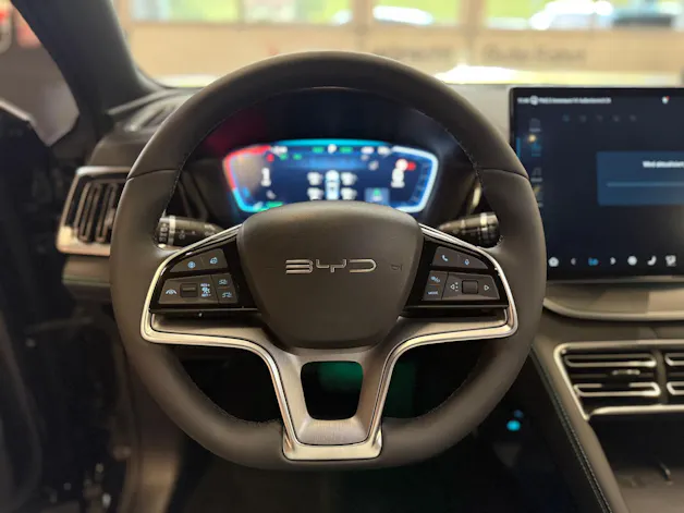 BYD Seal U DM-i Design AWD