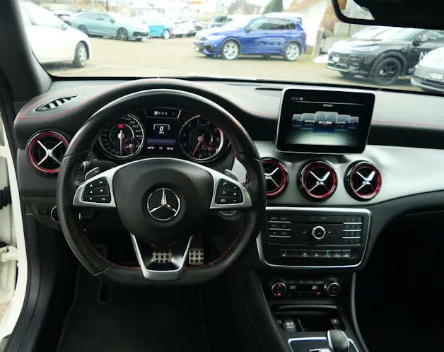 Mercedes-Benz CLA 45 AMG 4Matic Speedshift