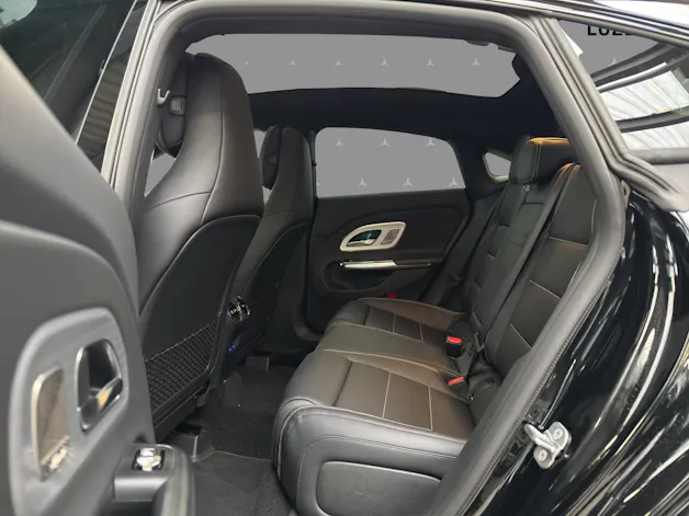 Mercedes-Benz CLA 220 8G-DCT 4Matic