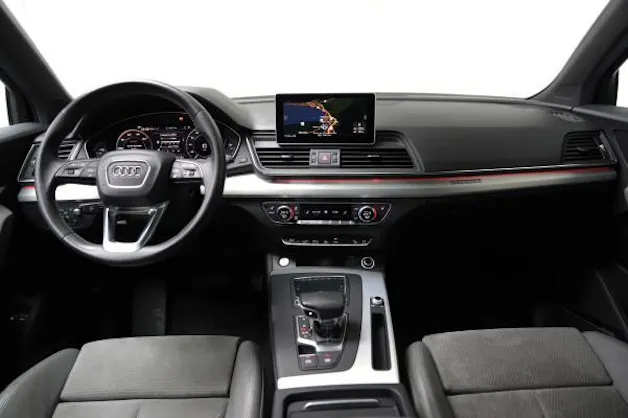 Audi Q5 55 TFSI e sport qu