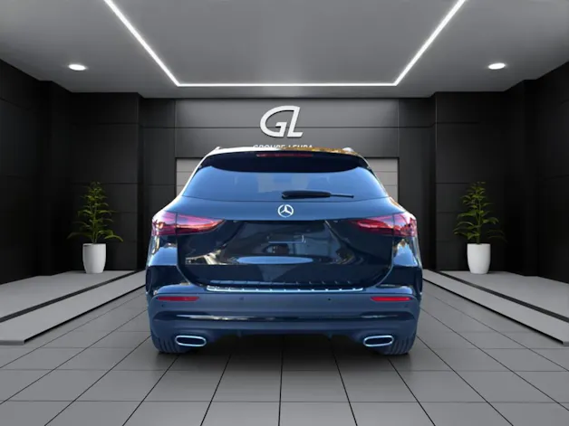 Mercedes-Benz GLA 220 4Matic 8G-DCT