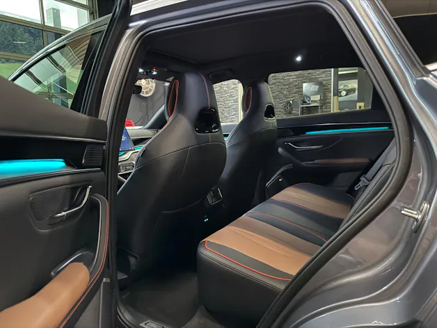 BYD Seal U DM-i Design AWD