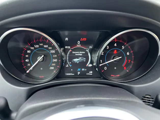 Jaguar XE 30t 2.0 300 Sport AWD Automatic