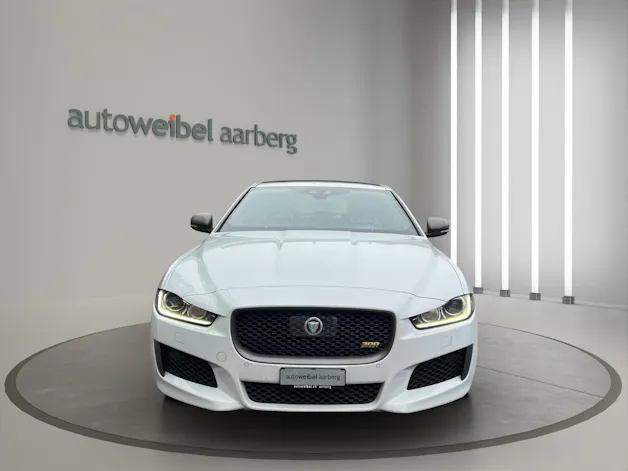 Jaguar XE 30t 2.0 300 Sport AWD Automatic