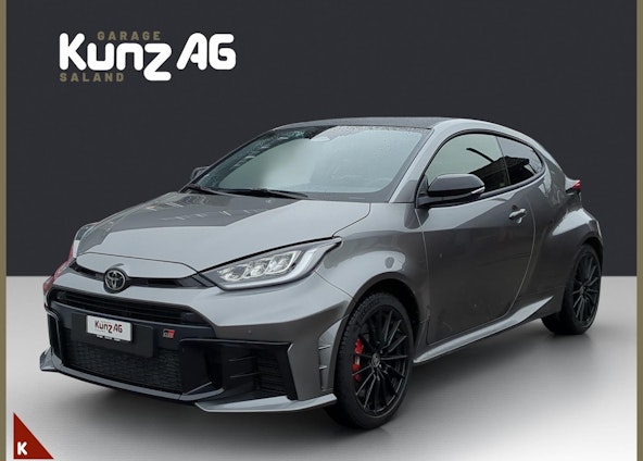 First vehicle image First vehicle image