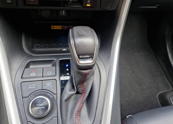 Vehicle image 15 Vehicle image 15