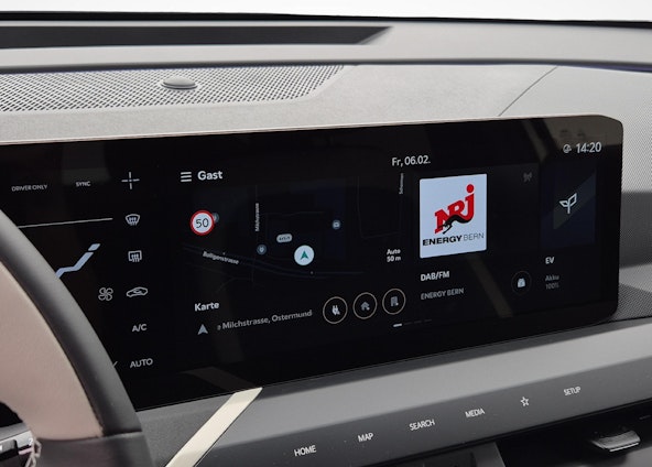 Vehicle image 6 Vehicle image 6