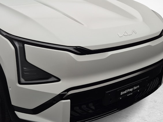 Vehicle image 17 Vehicle image 17