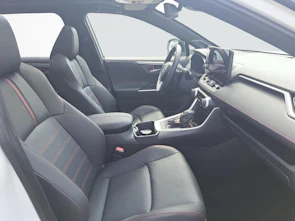 Fahrzeugbild TOYOTA RAV4 2.5 Plug-In-Hybrid Platinum
