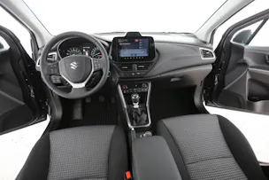 Suzuki S-Cross 1.4 T Sakura Hybrid 4x4