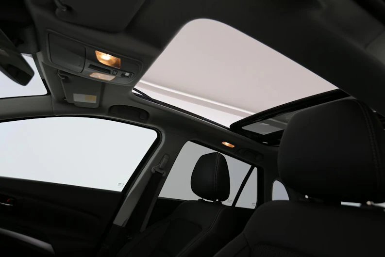 image du véhicule SUZUKI S-CROSS