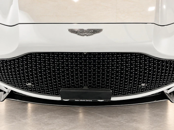 image du véhicule ASTON MARTIN DBX
